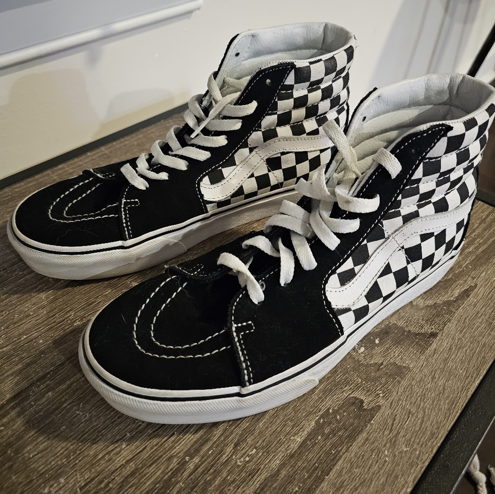 Vans size w 10 m 8.5